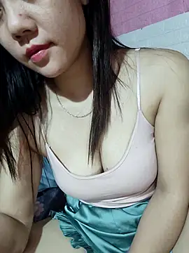 Ngocmai_lazdy webcam