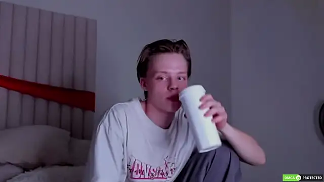 SimonWarner webcam