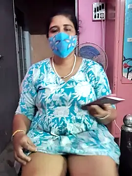 Rulali_44 webcam