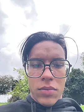 Andres_boy252 live sex cam