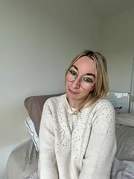 Giuliana_baby webcam