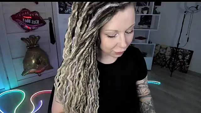 HoneySallyMoore webcam