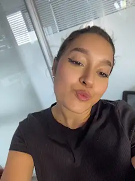 Emily_Harpeer webcam
