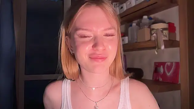 cyberl0ve_ webcam