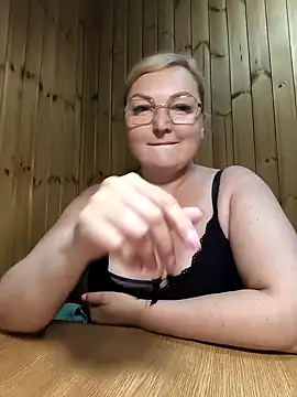 White-Chocolatte webcam