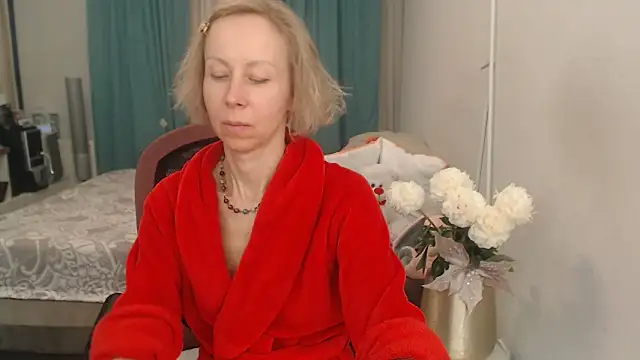 LuxuryNika webcam