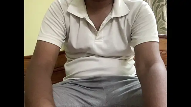 Slave_Aryan webcam