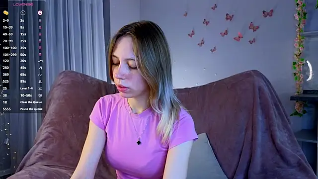 NyxaThorn webcam