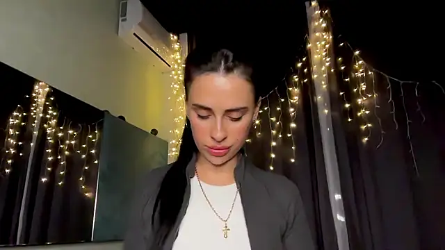 MariaValverdeee webcam