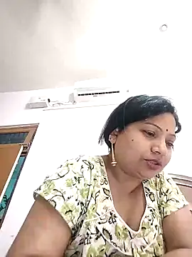 Cute-Janvi20 webcam