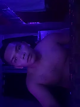 ur_asianbigcock webcam