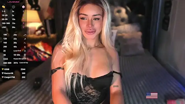 ZyraGoddes webcam