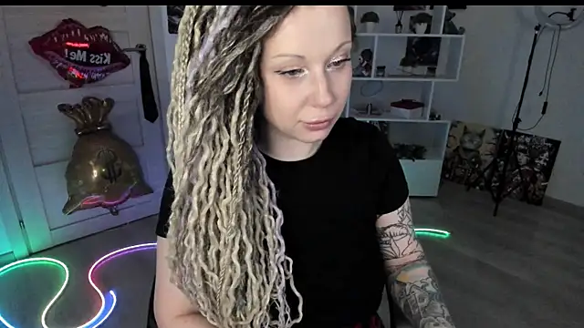 HoneySallyMoore webcam