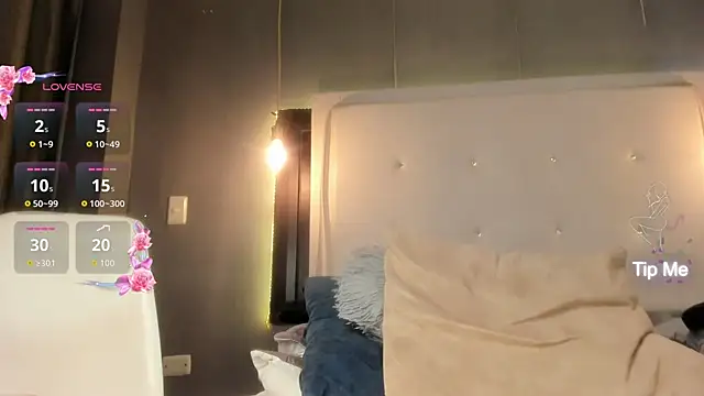 mia_gomez7 webcam