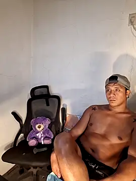Felix_Asher webcam