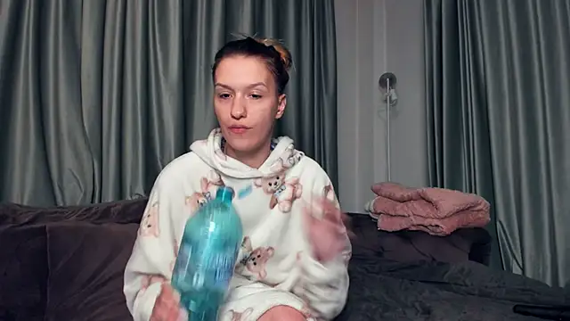 LaraStone69 webcam