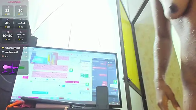 ElisabethMassey webcam
