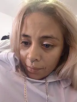sofigirlgold webcam