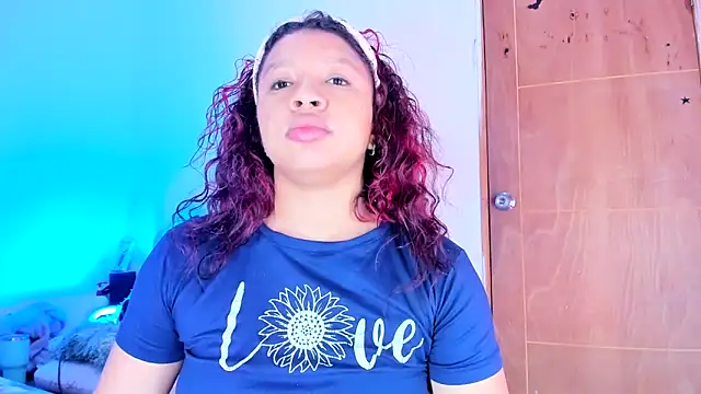 Emily_Coper18 webcam