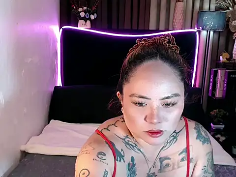 EstellaStarXxx webcam