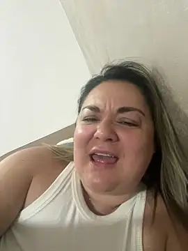 MikyVesela webcam