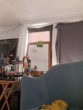 ChuckyyDee webcam