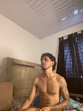 Kriss_Edwards webcam