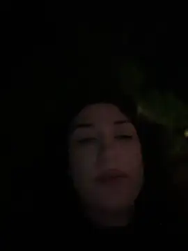 ScarletBloom_ webcam