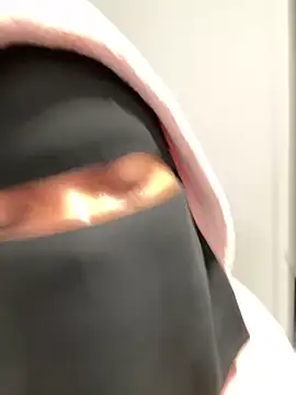 Submissive_Arab webcam
