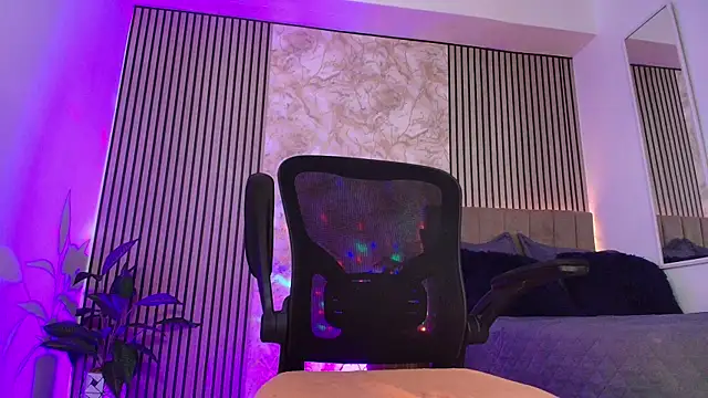 JuliRamirez webcam