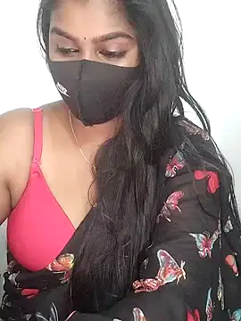Tamil_Azhaghi webcam
