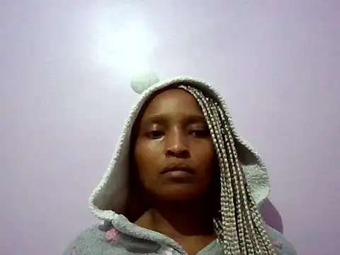 Badgalheloves webcam