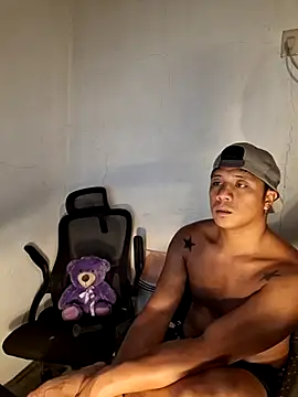 Felix_Asher webcam