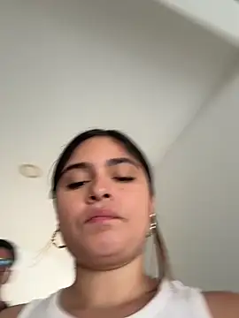 Sarasweet_sex webcam