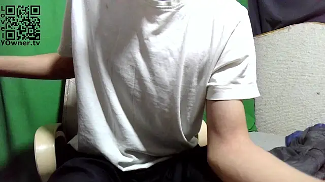 LovelyOwner_com webcam