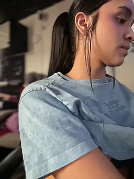 Isabella-Teen