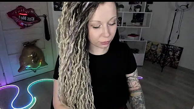 HoneySallyMoore webcam