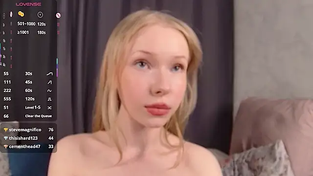 LovvieLov webcam