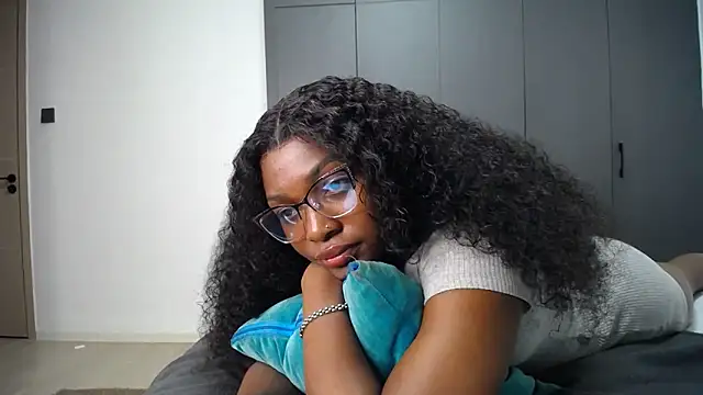 Pretty_Liya08 webcam