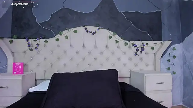 HayleyRoss_ webcam