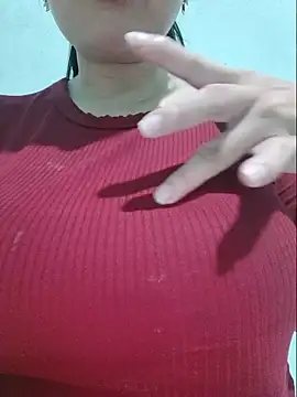 Shine_Mai webcam