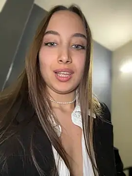 ICrazyOneIRL Live Webcam on Stripchat