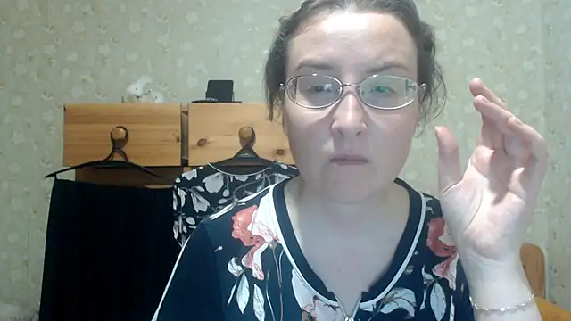 smart_rose - Smart_Rose's free webcam - UK Sex Cams