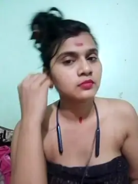 kiara-sharma - Kiara-Sharma's free webcam - UK Sex Cams