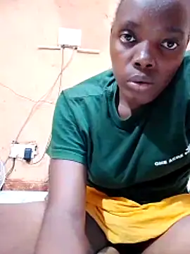 cute_naimah webcam