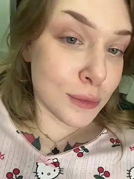 _elliiss_ webcam