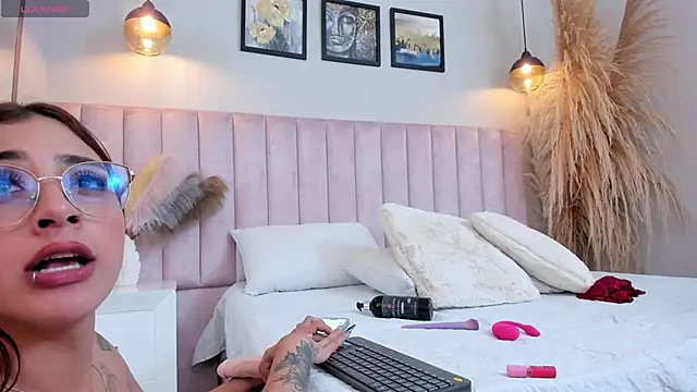 Victoria__lee webcam