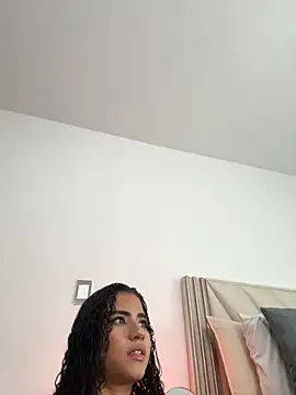 ZaraReyes webcam