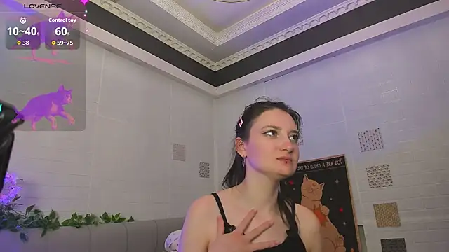 SummerLilaa webcam