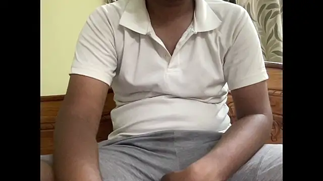 Slave_Aryan webcam